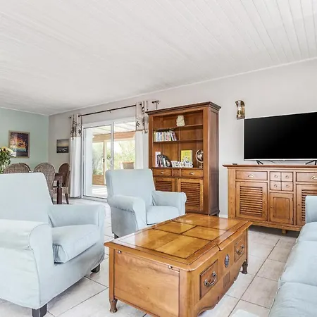 Maison Avec Piscine Pour 6 Personnes Сasa de vacaciones *